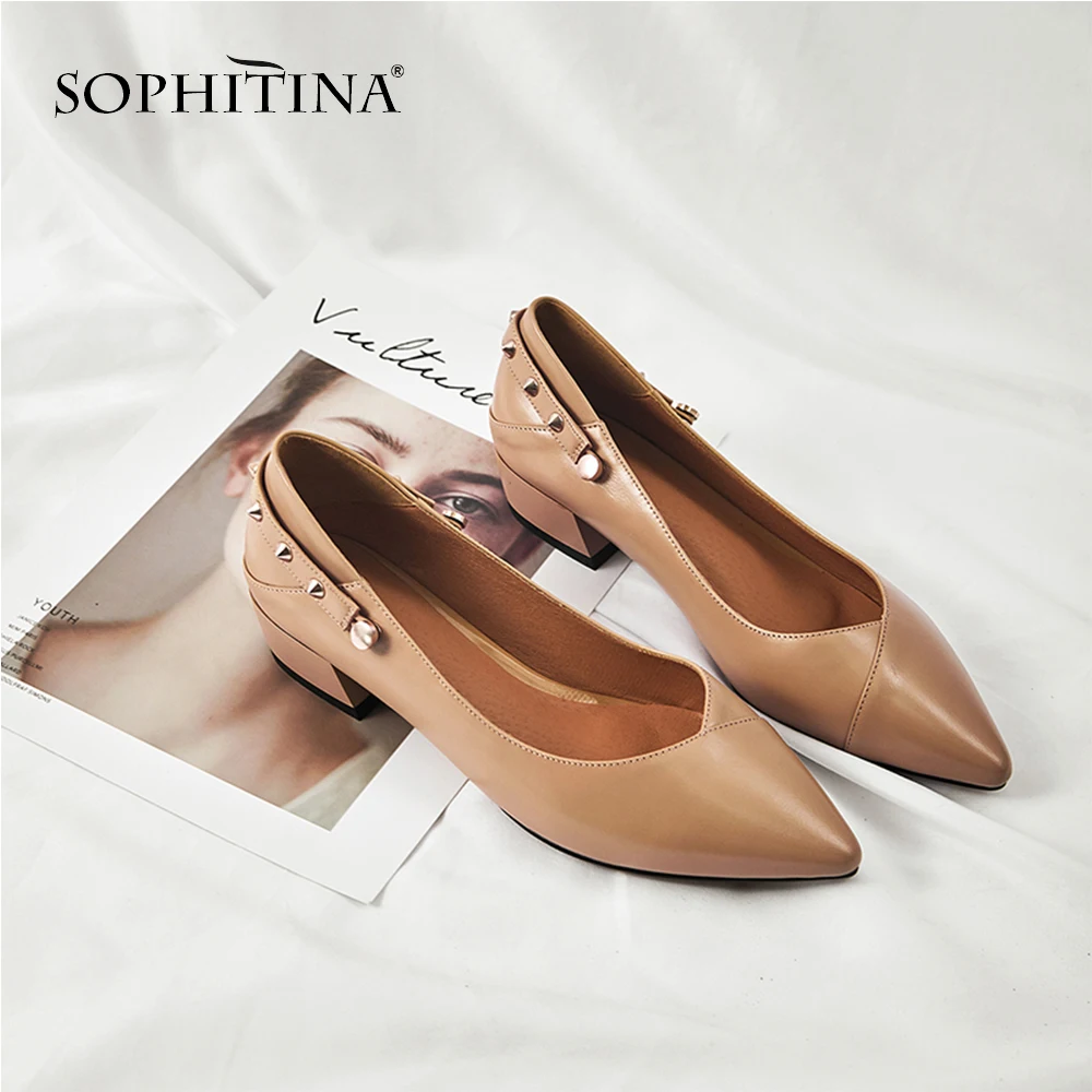 SOPHITINA/Новинки 2019г.; Женственные туфли из высококачественной кожи; Женские туфли-лодочки с мягкой пяткой; Удобная новая обувь на низком квадратном каблуке с ремешком на подъеме; Туфли с острым носком SO124