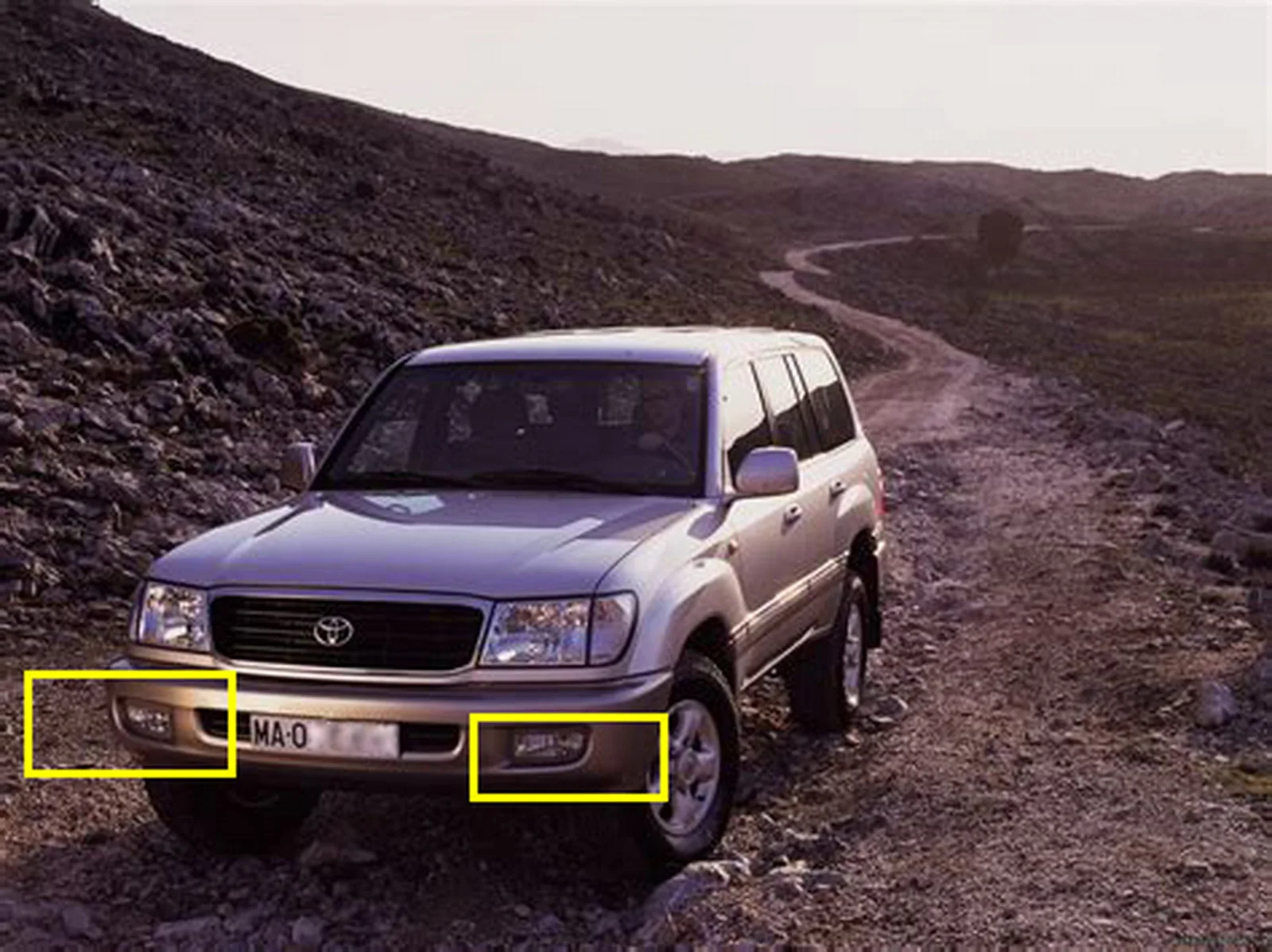 ANGRONG передние противотуманные фары светильник пара L & R без лампы для Toyota Land Cruiser