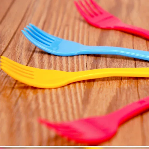2015 профессиональная Экологически чистая пластиковая фруктовая вилка для дня