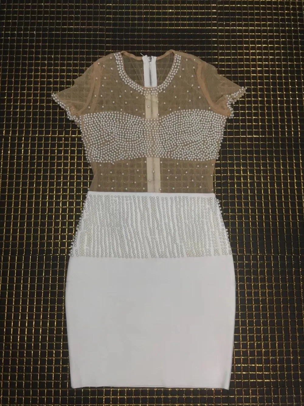 Женское Сетчатое платье элегантное облегающее с круглым вырезом и коротким