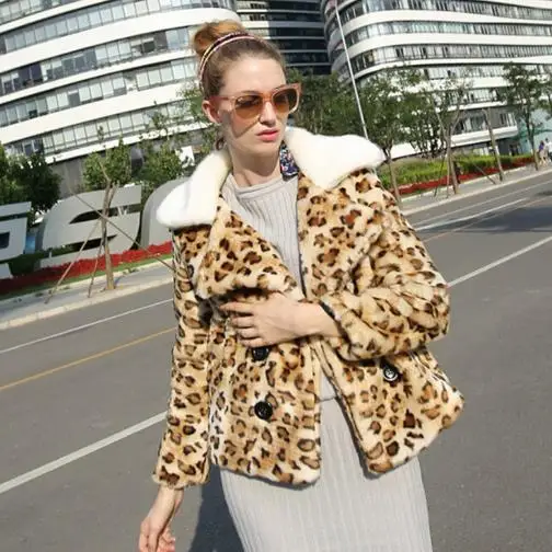 Леопардовые женские пальто из искусственного меха 2019 пушистые двубортные зимние
