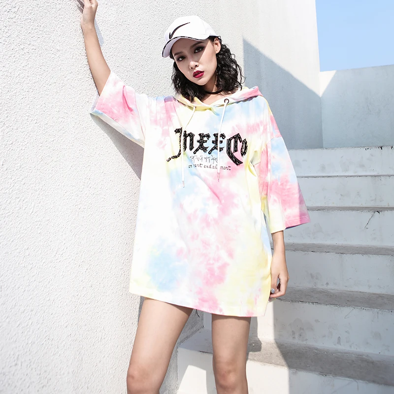 Фото 2020 Summer Hip hop Women Tshirt Hoodie Tops Print Letter T Shirt Cotton Half Sleeve tees Casual Loose Ladies shirt Streetwear Женская 2020 Summer Hip hop Women Tshirt Hoodie Tops Print Letter T Shirt Cotton Half Sleeve tees Casual Loose Ladies shirt Streetwear Женская