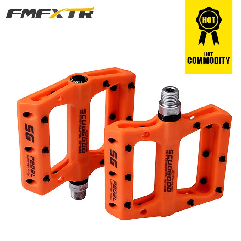 orange a pair FMFXTR Bike Pedal Bicycle Pedals 3 Sealed Bearing Nylon Anti-slip Cycle Ultralight Cycling MTB bike Accessories - Цвет: orange a pair