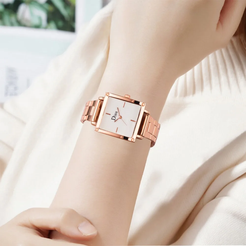 Женские кварцевые часы с квадратным циферблатом и полоской из легированной