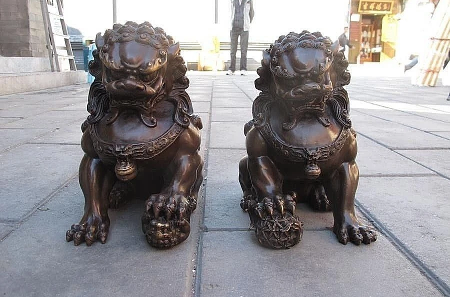 

28CM Chinese Feng Shui pure Copper Bronze Evil Door Guardian Fu Foo Dogs Lion Pair