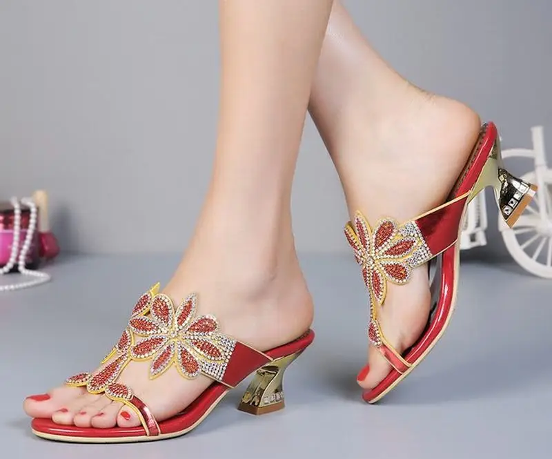hot 2018 new women gladiator thick high heels sandals flowers rhinestone woman slippers female luxury summer casual shoes pumps | Обувь
