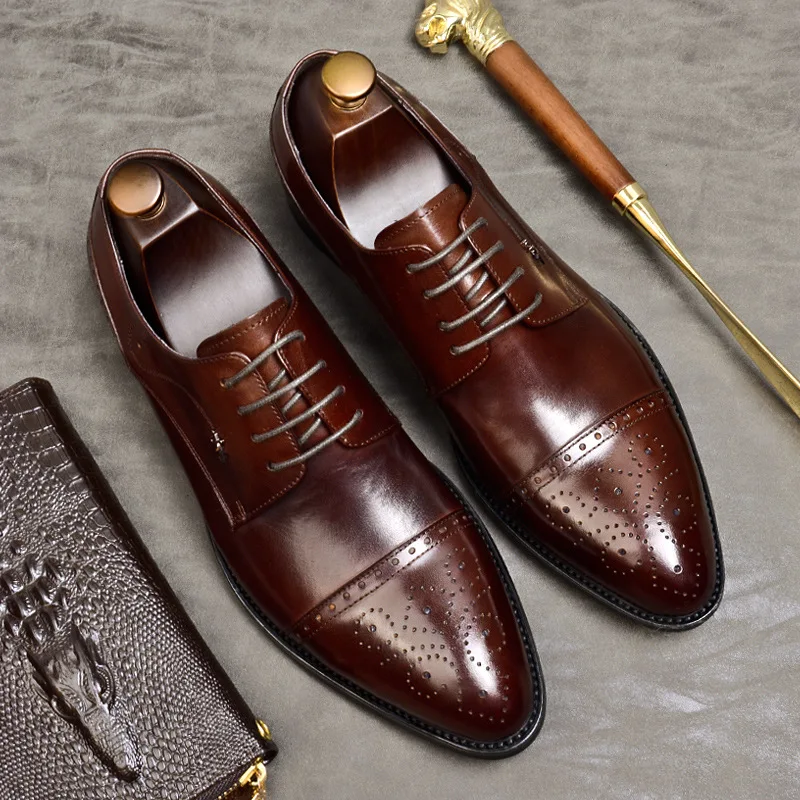 

Luxury Brand Men's Dress Business Shoes Leather Bullock Carved Black Wine Red Wedding Shoes