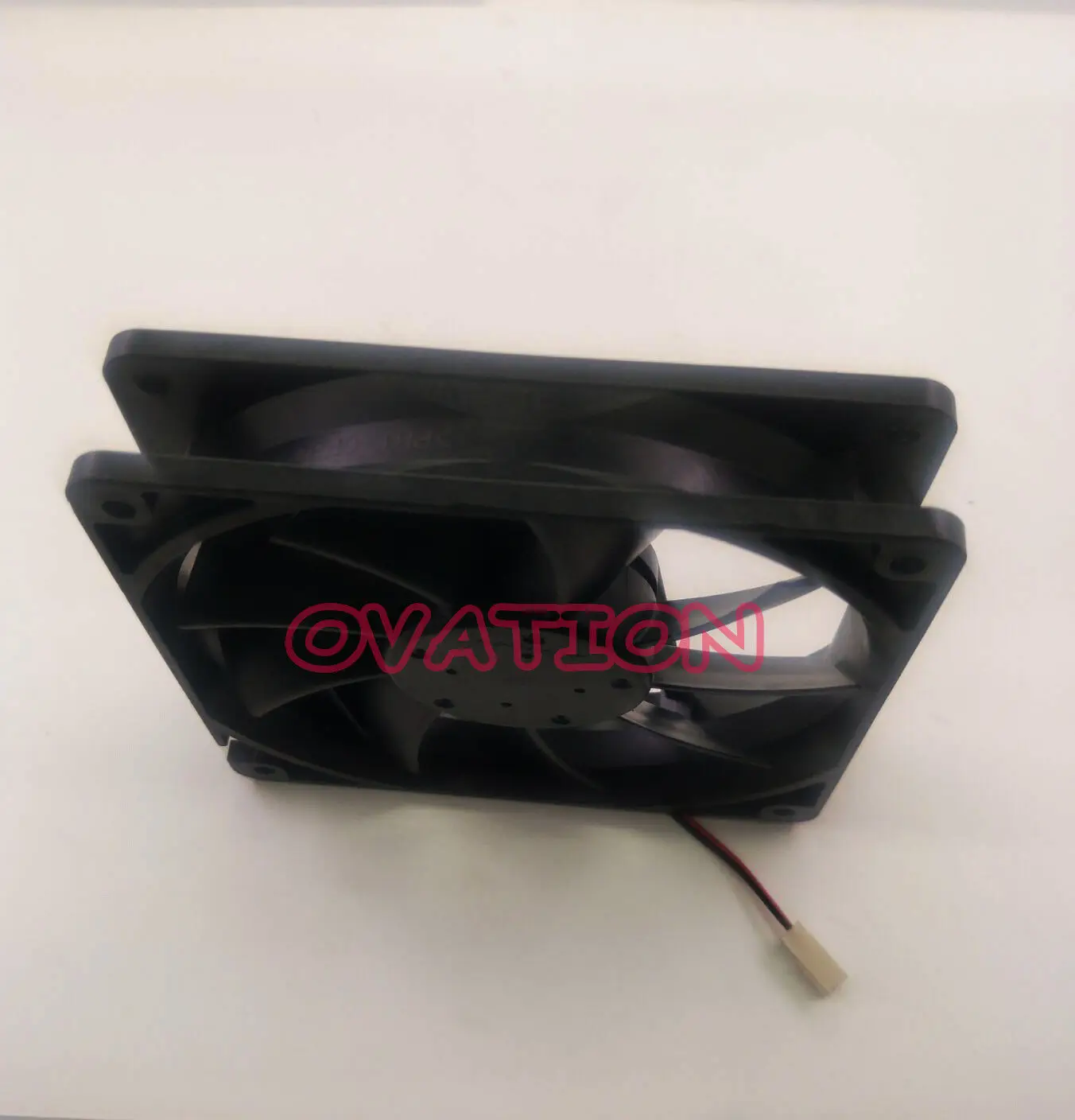 Чехол для охлаждения компьютера для Y. L. FAN 140*140*25 D14BH-12 DC12V 0.70A 14 см 2 провода шасси питания кулер вентилятор