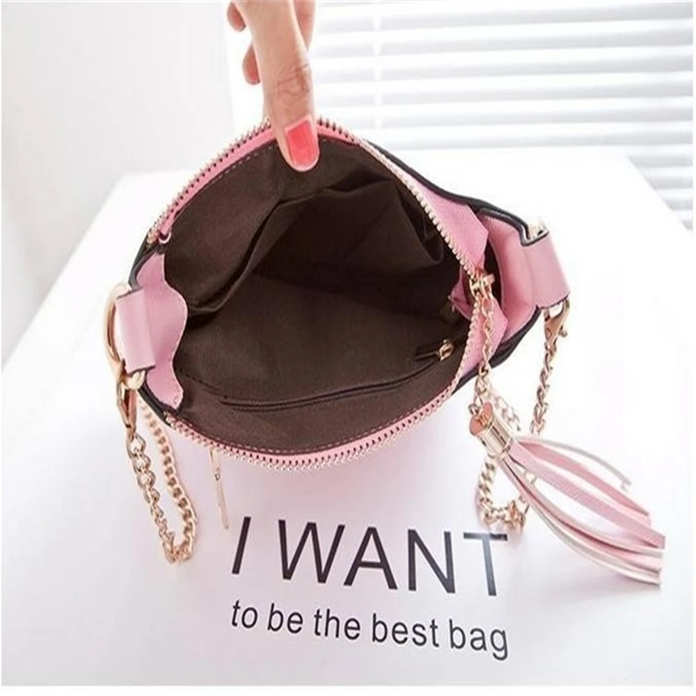 Маленькие сумки ракушки женские кожаные мессенджеры на цепочке конфетных цветов