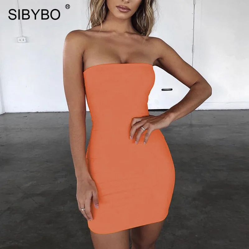 Женское мини платье без бретелек Sibybo однотонное Клубное с открытой спиной