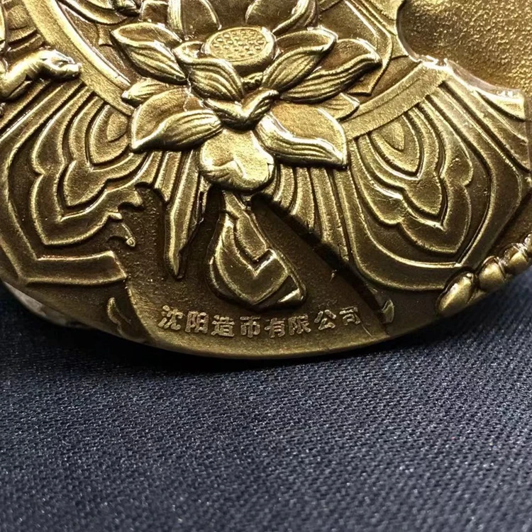60 мм тысячи рук Avalokitesvara Гуаньинь бронзовая медаль Shenyang Mint китайская Монета о оригинале