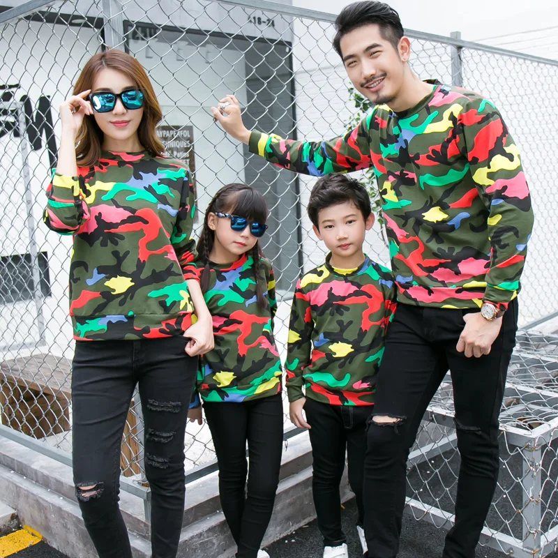 2017 г. весна-осень корейских детей-Родитель одежда causaul камуфляж толстовки с