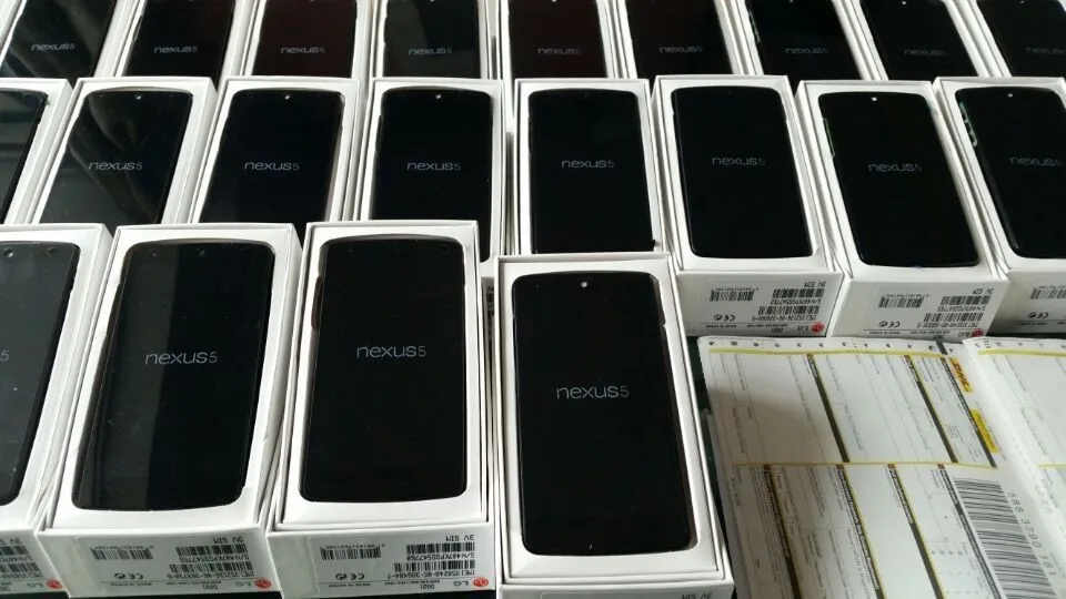 LG google Nexus 5 16 ГБ 32 ГБ разблокированный 4G lte D820 D821 android 5,0 4,95 ''8 Мп четырехъядерный ОЗУ 2 Гб мобильный телефон отремонтированный