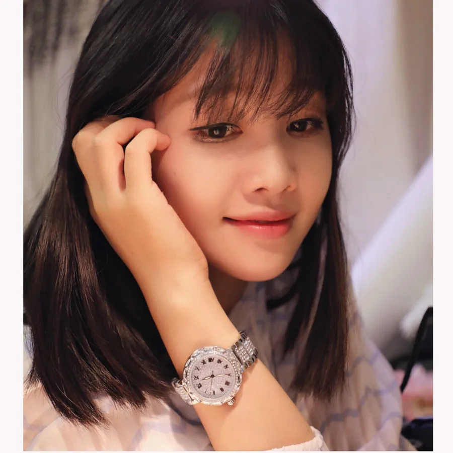 

2018 Hot fashion new Fritillary Dial high quality top brand luxury gold bracelet watch women diamond ladies watches womens