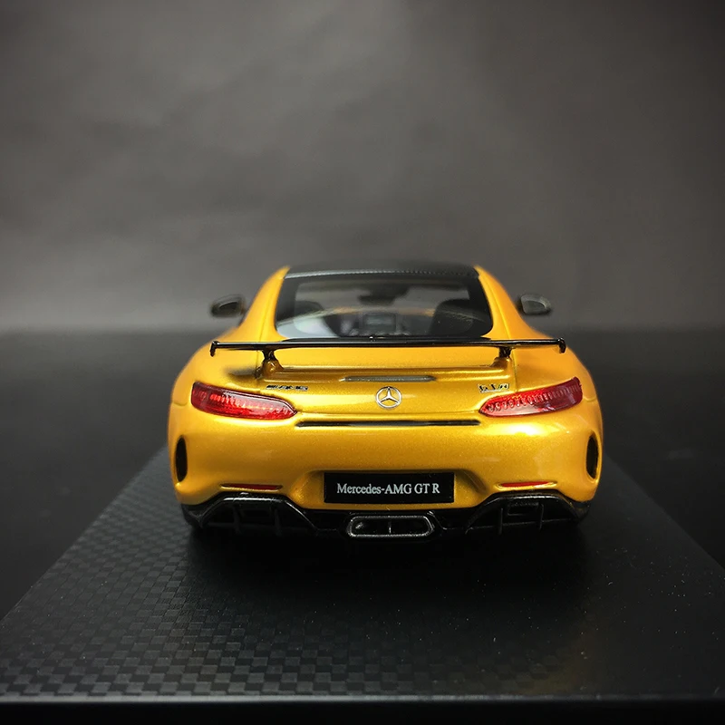 Ограниченная Коллекция 1/43 AMG GTR новая литая металлическая настольная модель дисплея
