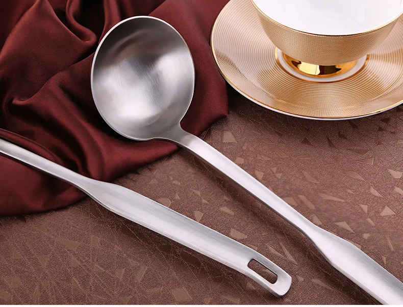 1PC Stainless Steel Spoon Colander Soup Ladle Long Handle Skimmer Spoons Strainer Filter Kitchen Utensils Cooking PL 006 | Дом и сад