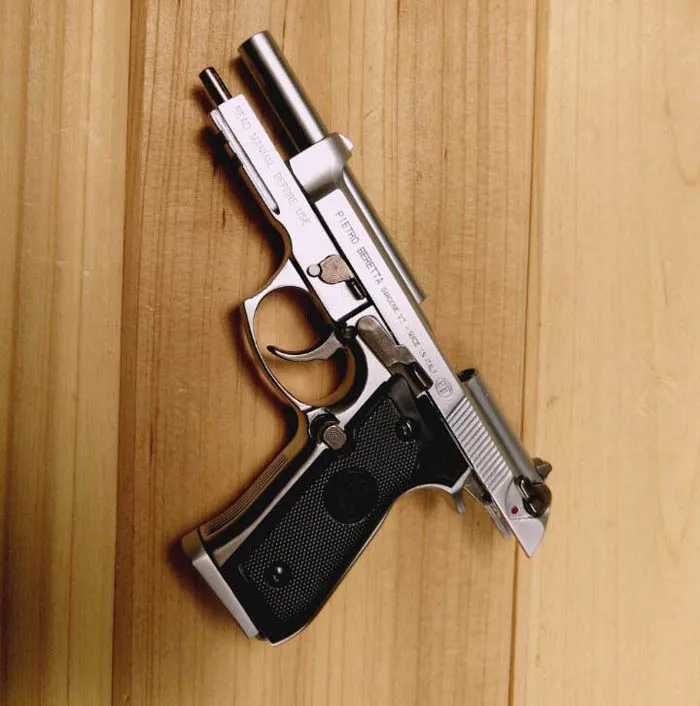 Серебристый 1/2. 05 масштаб Italia Beretta M92F поддельный пистолет игрушечный пистолеты полицейский пистолет игрушечный пистолет модель игрушечного оружия металлический реквизит пистолет - Цвет: Серебристый