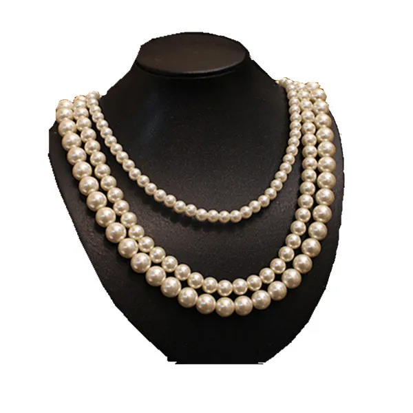Элегантное ожерелье из искусственного жемчуга и кремового стекла в три нити