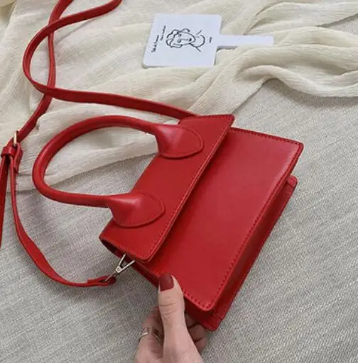 17 CM Red Маленькая квадратная сумка на плечо, сумка через плечо, посылка через плечо, клатч, женский дизайнерский кошелек, сумки, сумка на плечо для отдыха, женская сумка - Цвет: 17 CM Red