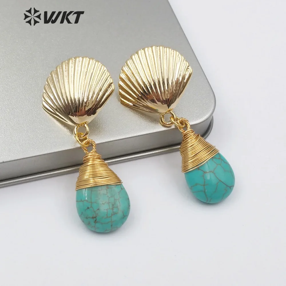 

Серьги-гвоздики из говлита в форме ракушки с латунной проволокой, WT-E509, натуральная бирюза