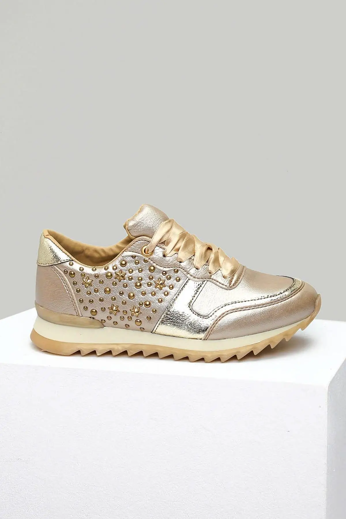 Женские кроссовки Derimod золотистого цвета | Обувь