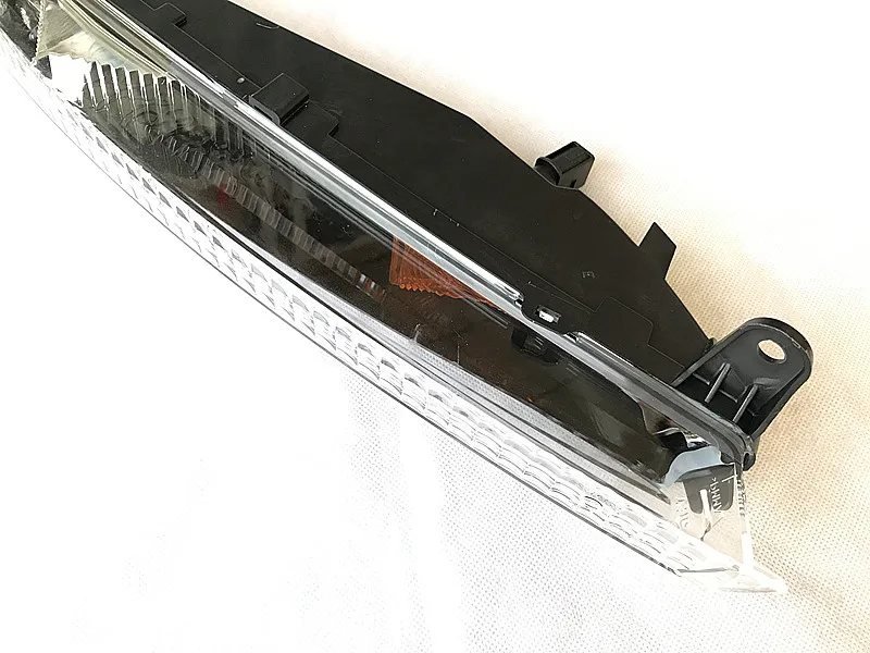 

FOR Audi 2006-2009 Q7 front bar light front bar turn indicator light OEM 4L0 953 041 042