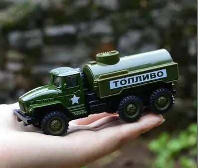 3 1: 64 сплав оттяните назад военная модель автомобиля, высокая симуляция военный грузовик игрушка, металлические литья, игрушечный автомобиль - Цвет: 3