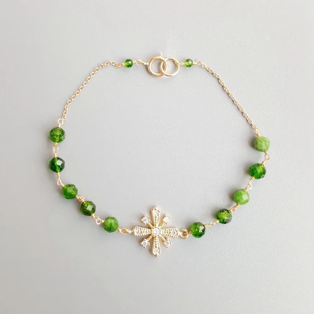 

Lii Ji Genuine Green Diopside Zircon Snowflakes Bracelet 925 Sterling Silver Delicate Hanamade Bracelet For Women Jewelry