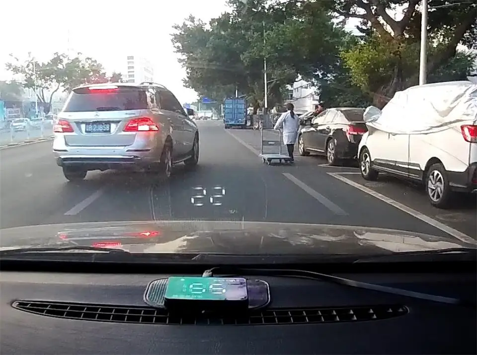 Цифровой Автомобильный спидометр 3," A1000 HUD Дисплей лобовое стекло проектор Автоматическое включение/выключение
