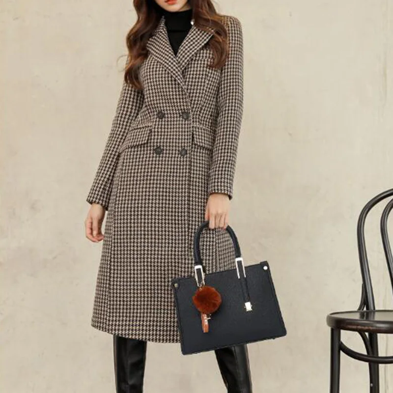 Женская сумка на плечо модная шикарная Ретро с меховым помпоном женская