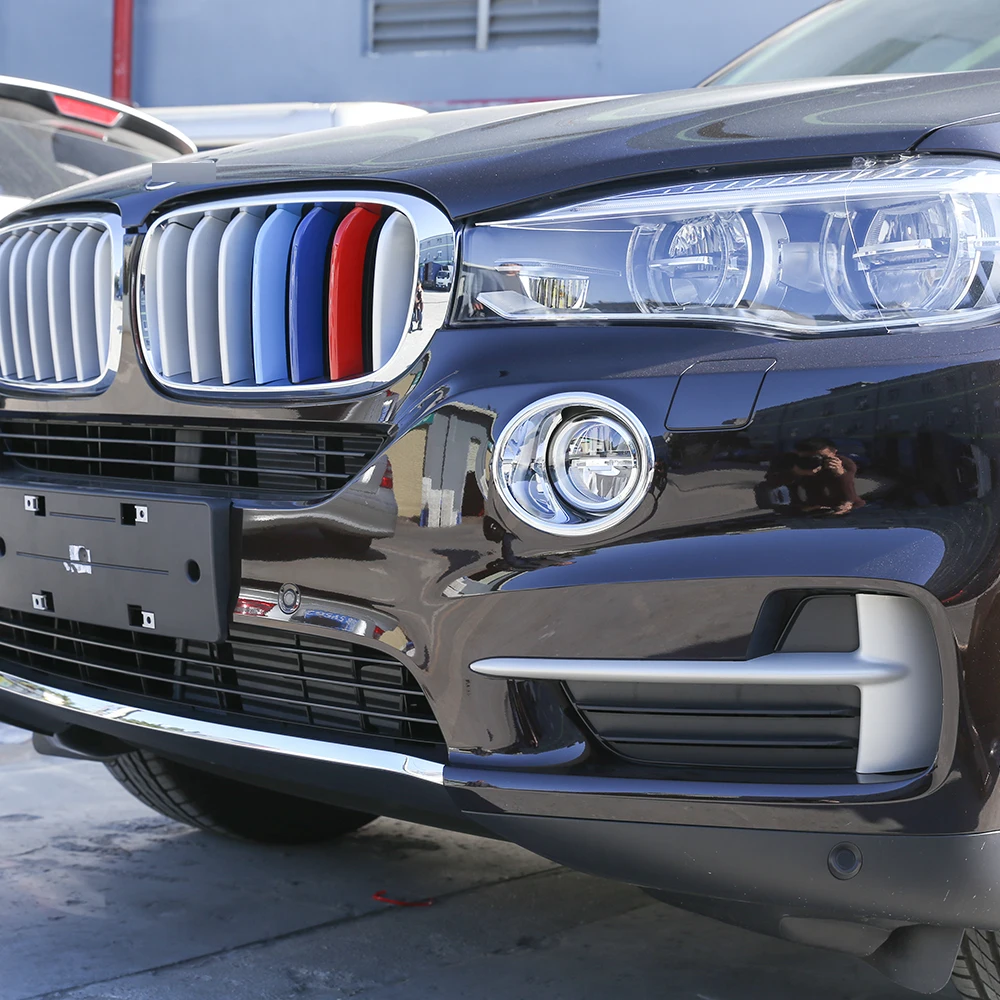 Наклейка на крысветильник противотуманной фары для BMW X5 f15 2014 2016 2