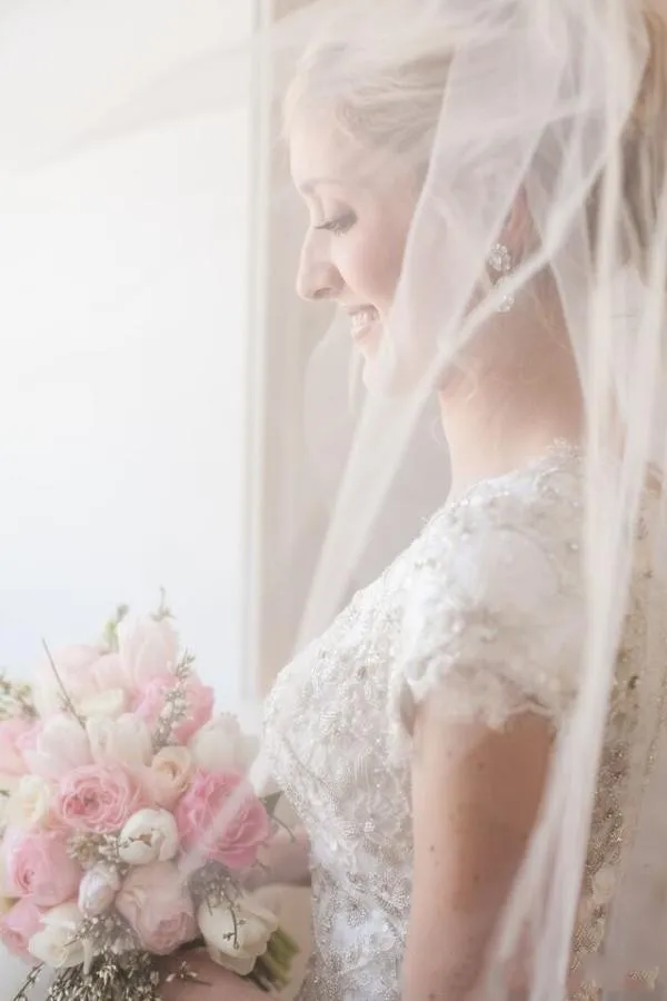 2016 Free Shipping Lace Chiffon Bridal Gowns Short Sleeves A-Line Wedding Dresses With Applique And Beads Vestido de novia | Свадьбы и