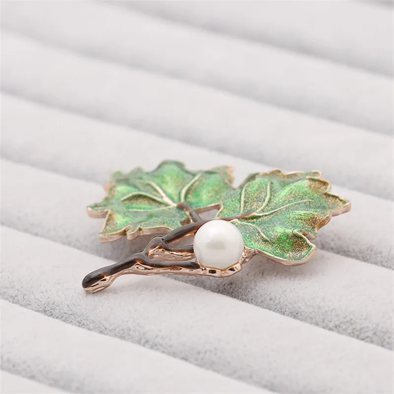 Новое поступление винтажная Женская Брошь Мода Кленовый лист имитация жемчуга