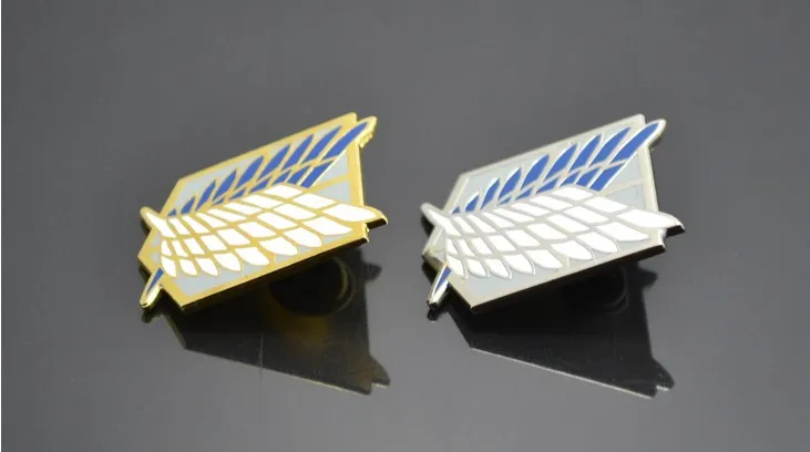 Брошь из металлического сплава с логотипом полка разведчика аниме атака на