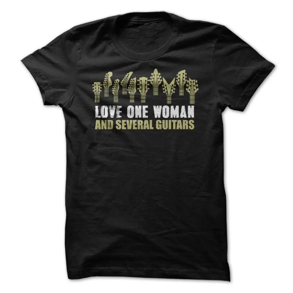 Я люблю одежду Love One Woman и несколько гитар-забавная Футболка-сделано по запросу в
