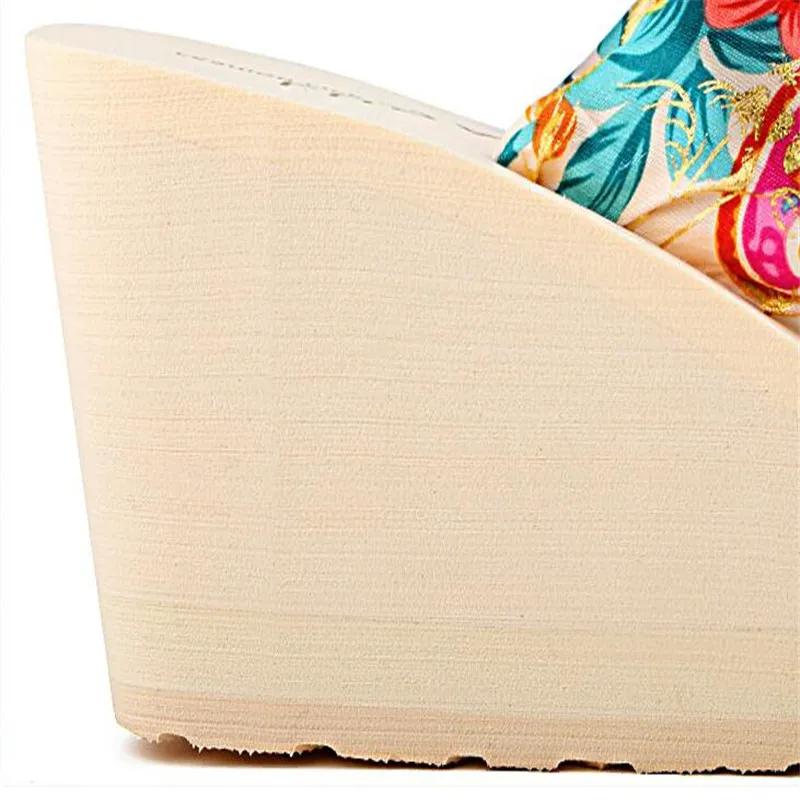 Шлепанцы женские на высокой танкетке шелковые сандалии в богемном стиле