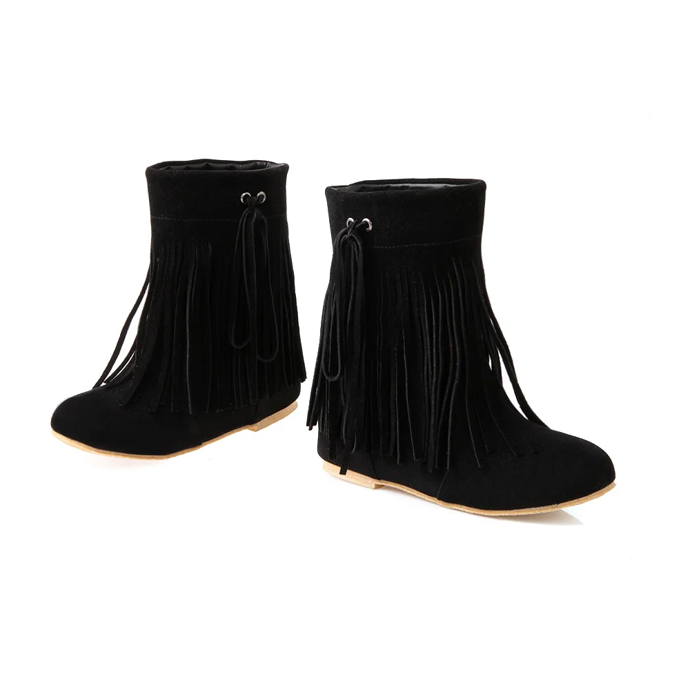 Демисезонные полусапожки из флока на плоской подошве с кисточками Новое