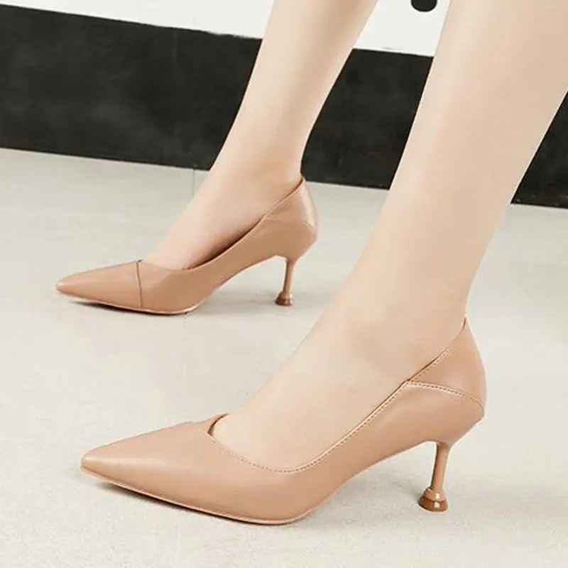 Роскошные Классическая обувь женские туфли лодочки с ремешком без шнуровки на