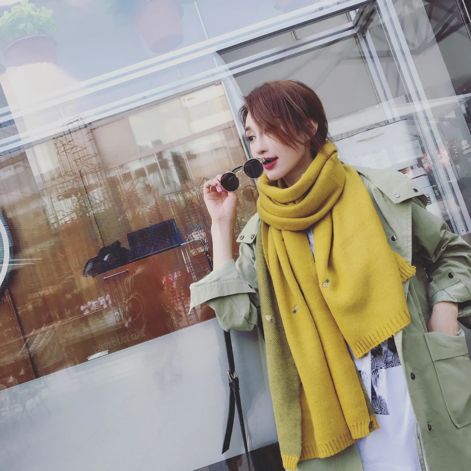 2017 Осень и зима новый двусторонний Мода ананас вышивка шарф Дикий толстые теплые