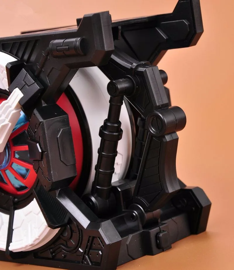 BTF модель 1/24 GAT-X 105 Strike Gundam большой головы бюст Портрет с светодиодный свет
