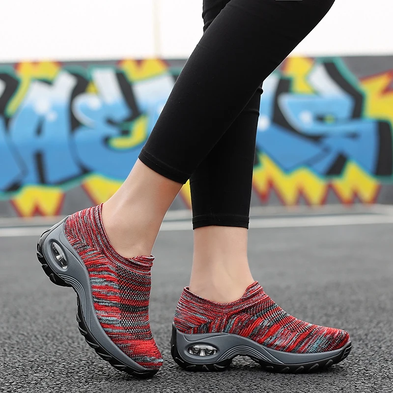 Женская обувь для тенниса спортивная из дышащего сетчатого материала на толстой