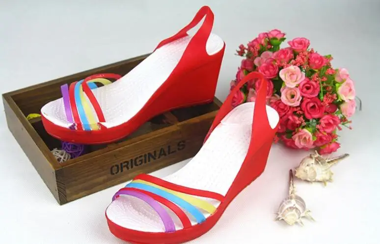 2015new мода летний стиль кристалл желе пляж платформа сандалии клин женская обувь |