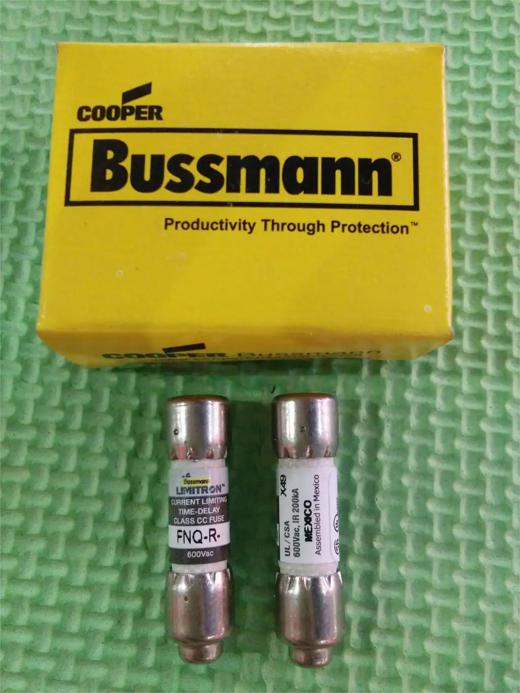 

FNQ-R-1-1/2 Genuine LIMITRON Class CC Delayed Fuse/Fuse 1.5A600V