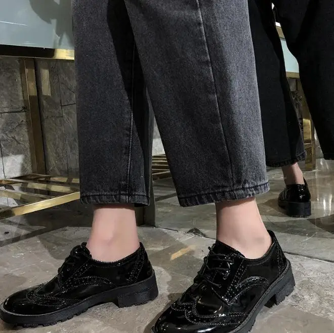 Женские свободные брюки с широкими штанинами султанки высокой талией весна