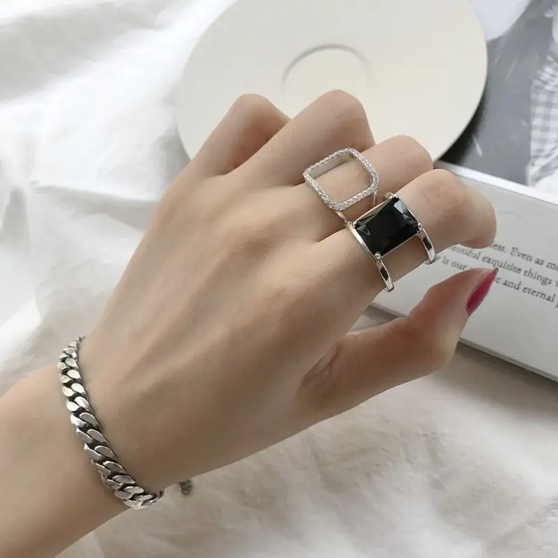 Серебряные квадратные циркониевые кольца Silvology 925 пробы ажурные креативные
