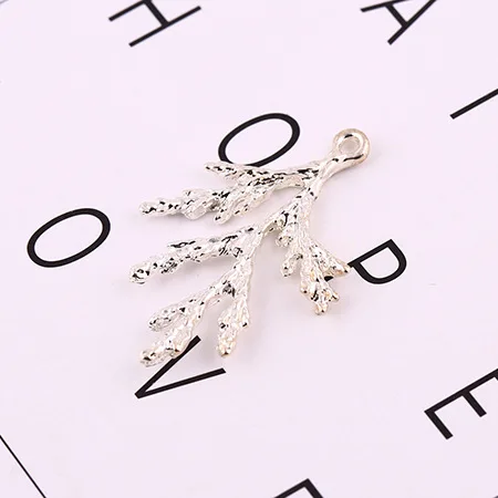 10 шт./лот изысканный стиль сплав золотой серебряный цвет подвеска в виде листа