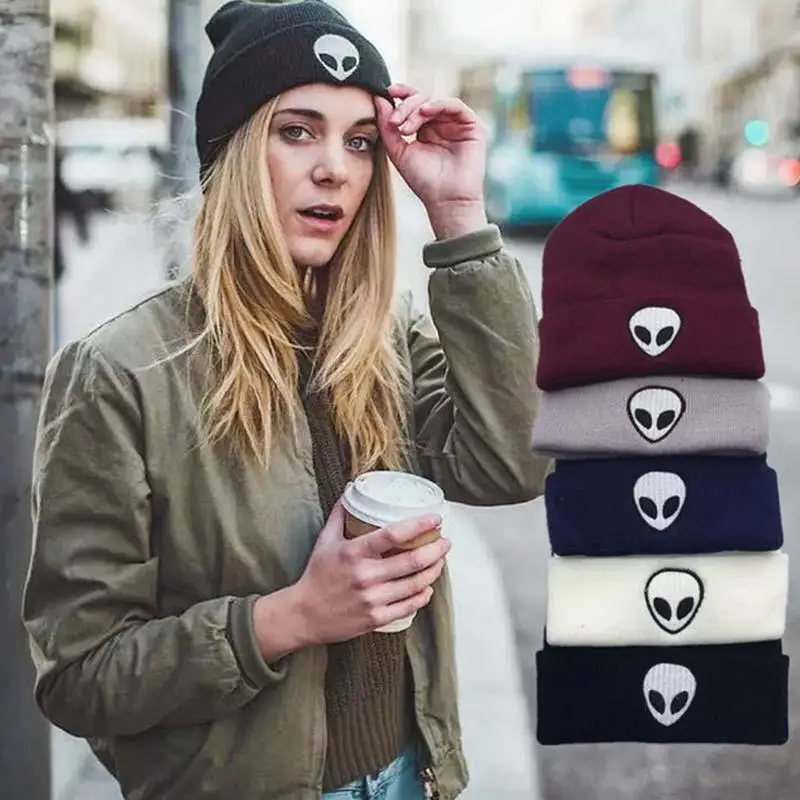 ET вышивка вязаная зимняя шапка женская теплая НЛО инопланетянин Skullies beanies мягкая