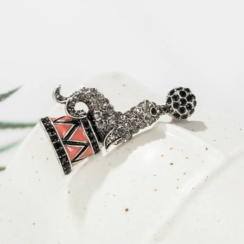 Винтажная брошь с кристаллами морского льва для женщин модные дикие джинсовые