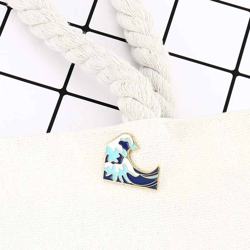 Cartoon Wave Brooches Pins Button Men Women Denim Jacket Backpack Accessories Badge Ocean Jewelry Decoration Gift | Украшения и