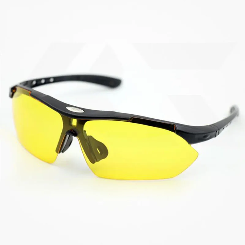 Daiwa New Outdoor Sport Fishing Sunglasses Men Fishing glasses Cycling Climbing Sun Glasses With Resin Lenses Polarized - Цвет: Цвет: желтый